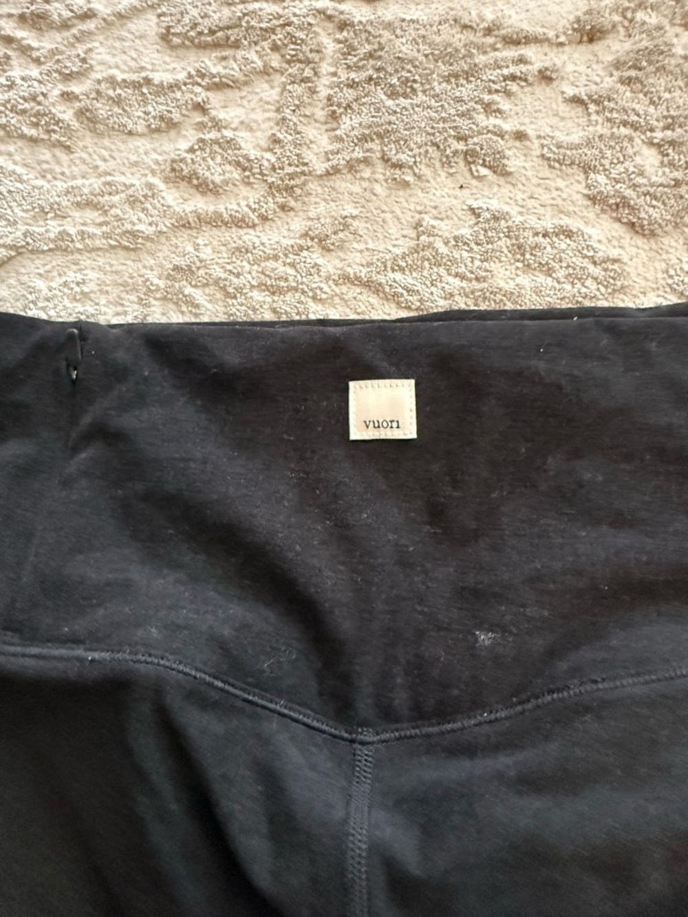 Vuori Clean Elevation High-Waist Black Women’s Bike Shorts - Picture 3 of 4